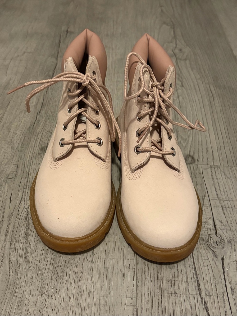 Kids girls Timberland boots Lace-Up Ankle Boots in Blush Pink